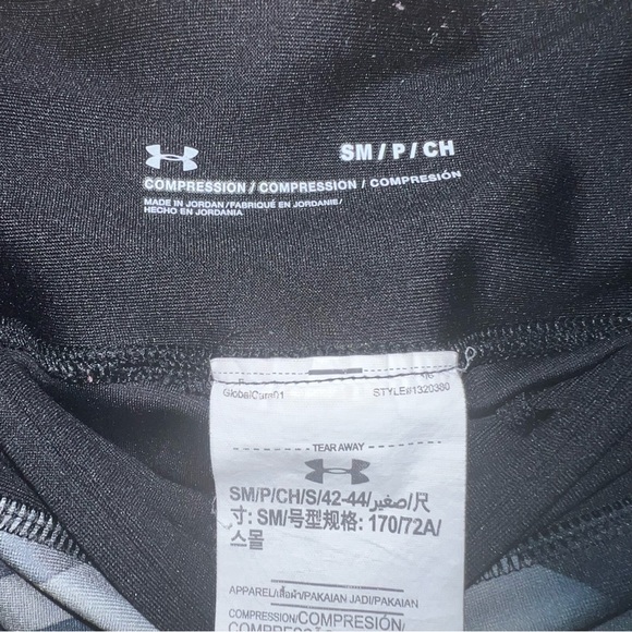 Under Armour compression pants women’s size small - Picture 6 of 6